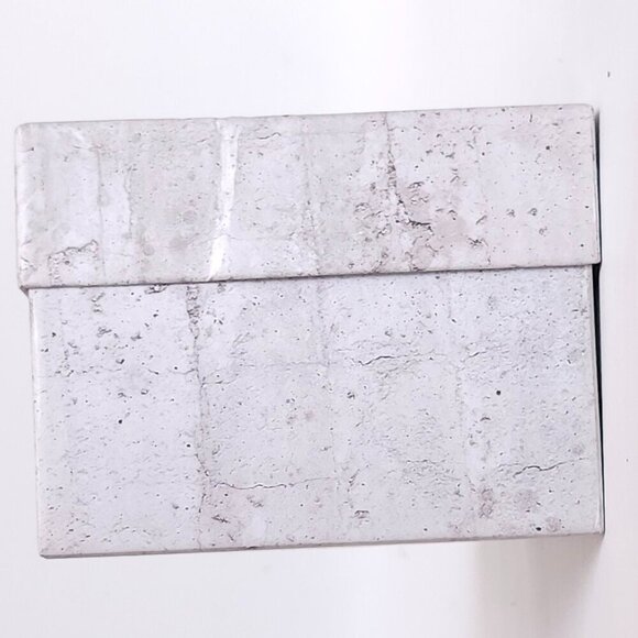 BANKSY GENIUS or VANDAL? Unothorized Echibition Mug BNIP - Picture 9 of 13